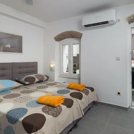 Nera Luxery Apartamento